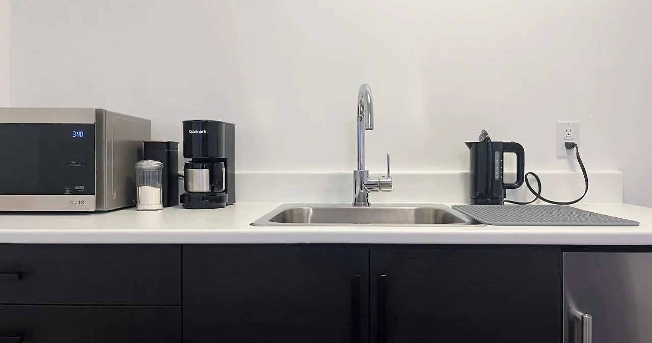 Close To All! 2-Room Suite In A 1-Family Townhouse New York Apartment