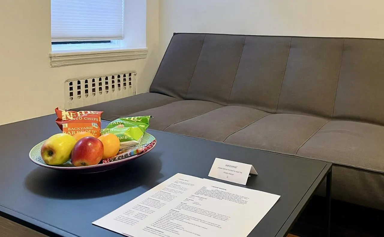 Close To All! 2-Room Suite In A 1-Family Townhouse New York