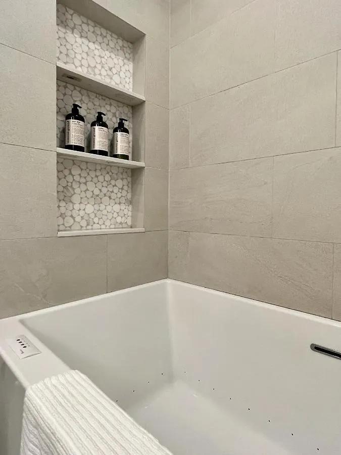 Close To All! 2-Room Suite In A 1-Family Townhouse New York Apartment