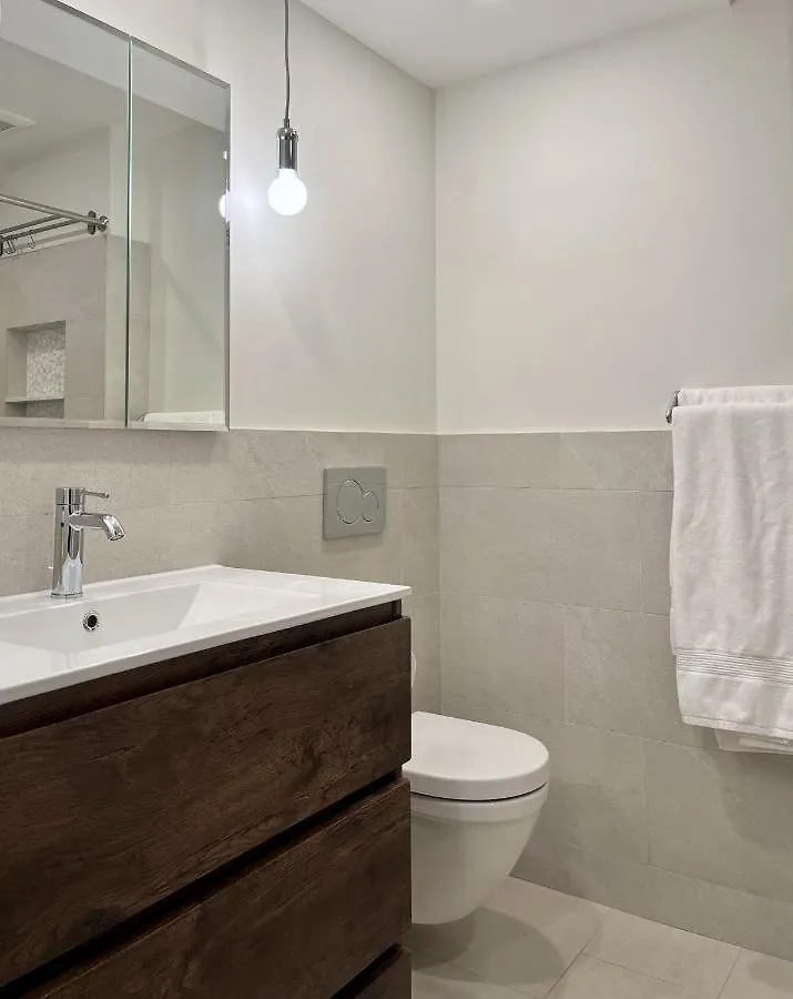 Close To All! 2-Room Suite In A 1-Family Townhouse New York USA