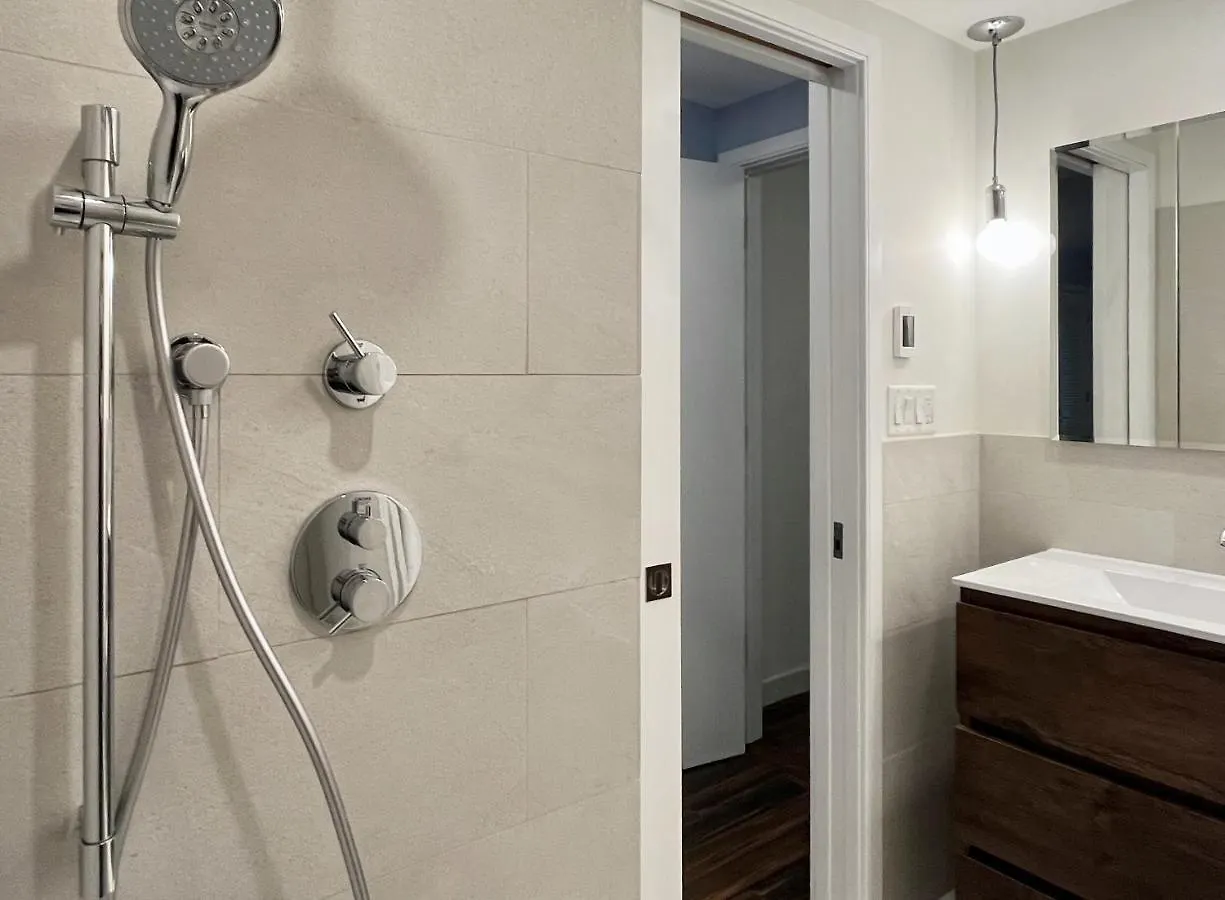 Close To All! 2-Room Suite In A 1-Family Townhouse New York 0*,